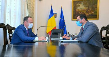 Stire din Economie : Pachet de măsuri pentru sprijinirea agriculturii și industriei alimentare