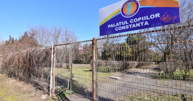 Stire din Cultură-Educație : Palatul Copiilor și miza imobiliară de milioane  de euro. Se dorește falimentarea și distrugerea bazei?