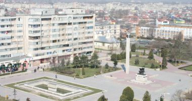 Reabilitarea parcului de la Casa de Cultură, ţinută pe loc de arhitecţi! "Aveţi o soluţie nefuncţională!" - 2