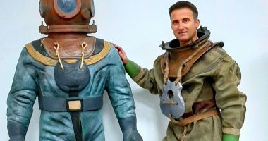 Din secretele adâncurilor. Scafandrul care a descoperit hidroavioanele și a ajutat un delfin să nască - 2