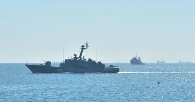 Stire din Eveniment : Apărare cu praștia la Marea Neagră! "Avem nave care trebuie date la fier vechi…"