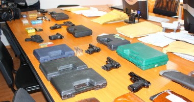 Cine aprovizionează piața neagră a armelor din Constanța - 8