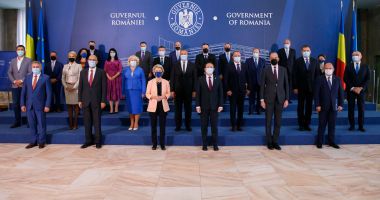 Stire din Economie : PNRR a fost aprobat. Vor reuși guvernanții români să-l pună în practică?