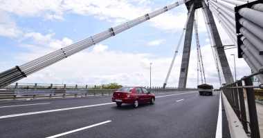 Stire din Eveniment : Podul Agigea, închis complet traficului trei zile. Lucrările  vor dura până în noiembrie