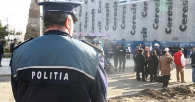 Stire din Eveniment : VIDEO. Polițiști cu "abonament la mită". Cum își negociau oamenii legii șpăgile
