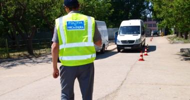 Stire din Eveniment : De strajă la frontiera țării în… "fundul gol"