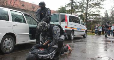 Polițiștii s-au cronometrat în cât timp ajung la sesizări. Veți fi uimiți! - 2
