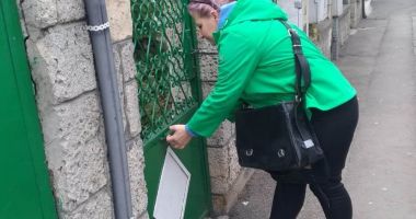 Pe viscol sau pe ploaie, dar cu banii altora în buzunare! Poştaşii vor salarii mai mari! - 2
