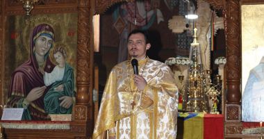 Stire din Social : Începe Postul Crăciunului. „Creştin adevărat este cel care se abţine de la flecăreli”