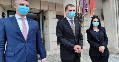 Stire din Politică-Administrație : Prefectul Silviu Coşa le-a delegat atribuţiile. Cu ce se vor ocupa cei doi subprefecţi ai Constanţei