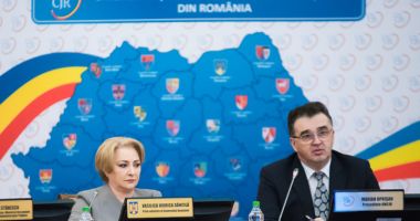 Stire din Politică-Administrație : Premierul Viorica Dăncilă reia tema descentralizării: Proiectul nu trebuie abandonat