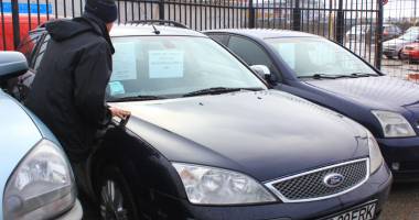 Cum merg vânzările de mașini în parcurile auto din Constanța - 3
