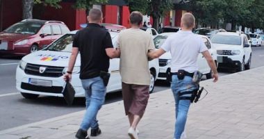 Stire din Eveniment : Prietenie de o viață, încheiată cu doi pumni și o crimă: "De ce mi-ai luat femeia?"