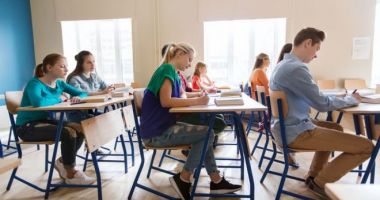 Stire din Cultură-Educație : În județul Constanța au rămas neocupate doar 11 locuri, iar 261 de candidați nu au fost repartizați