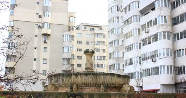 Fântâna dragonului, distrusă de improvizaţii. „Autorităţile nu sunt interesate!” - 2