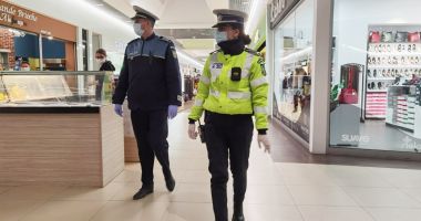 Noi restricţii la Constanţa. Magazinele închise după ora 18 şi circulaţia interzisă după ora 20 - 2