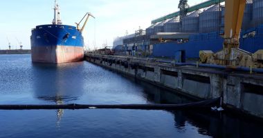 Nu mai putem respira! Stopați poluarea cu pleavă provocată de silozurile companiei United Shipping Agency! - 2