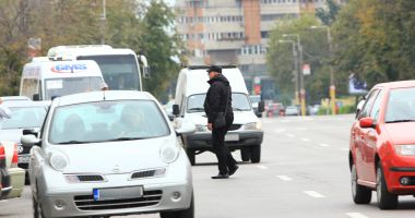 Spulberați pe șosele. Cum ajung pietonii sub roțile mașinilor! - 2