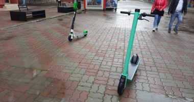 Constanța, împânzită de trotinete electrice lăsate aiurea! Iată ce e de făcut - 2