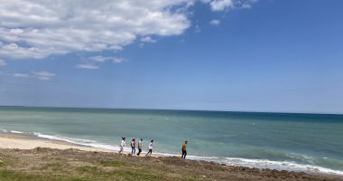 Vacanţe ratate din cauza ploilor! La ce metode recurg turiștii care aveau rezervări pe litoral - 2