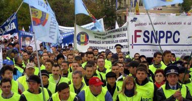 STENOGRAME / Alianța polițiștilor, ruptă de "taxa de miting". "Prezența oamenilor costă 300.000 de lei" - 2