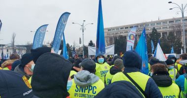 Protest de amploare. „Doar la grevă se reacționează. Se va ajunge la blocarea activității Poliției!” - 2