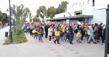 Ucrainenii au ieşit în stradă, la Constanţa, şi au protestat împotriva crimelor de război. "Nu putem să tăcem!" - 2