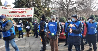 Protest al polițiștilor, grefierilor și pensionarilor, la Constanța. „Suntem umiliți!” - 9