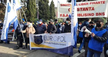 Protest al polițiștilor, grefierilor și pensionarilor, la Constanța. „Suntem umiliți!” - 2