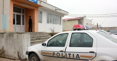 Purici și igrasie în secțiile de poliție din Constanța - Galerie foto - 6
