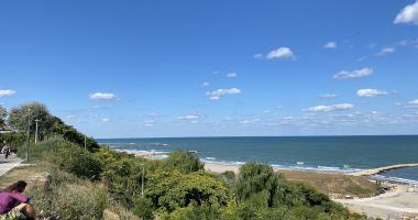 A fost abandonat proiectul de blocuri şi străzi de pe faleza de la Plaja Modern? Taluzul, plin de bălării! - 4