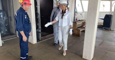 Ministrul Raluca Turcan, în vizită la SNC. „Pregătim un set de măsuri pentru rezolvarea problemei forţei de muncă!” - 2
