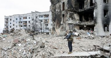 Stire din Actualitate : Forțele ucrainene au respins 12 atacuri rusești în ultimele 24 de ore. Noi evacuări din Mariupol
