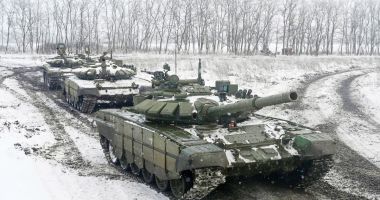 Stire din Actualitate : Rușii au atacat cu 30 de rachete o bază militară la 25 km de granița cu Polonia
