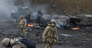 Stire din Actualitate : Rușii au bombardat orașul Liov, aproape de granița poloneză