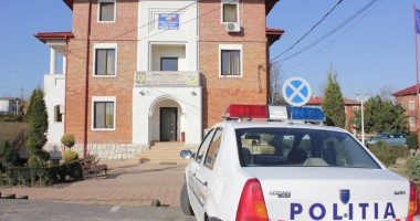Stire din Eveniment : Răzbunare sângeroasă: polițiști bătuți pentru că au depus mărturie împotriva unor colegi
