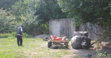 Șatrele de romi care au băgat în sperieți Constanța: "Ne-am săturat de balegă  și șobolani!" - 2