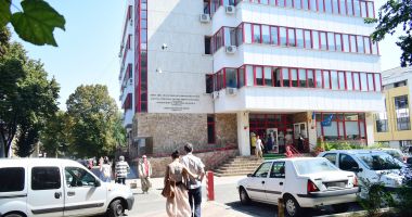 Exploatați până la epuizare, mulți angajaţi sunt duşi cu "zăhărelul" când trebuie să primească salariul. Reclamații cu sutele la ITM - 2