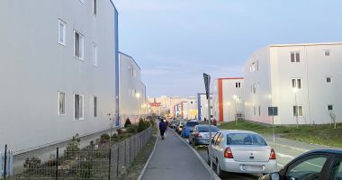 Stire din Social : Refugiaţii ucraineni, cazaţi în campusul "Henri Coandă". Nu vor plăti chirie şi nici utilităţi