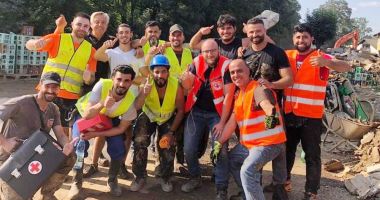 Stire din Actualitate : Gest de solidaritate. Refugiaţii sirieni i-au ajutat pe nemţi să cureţe în urma inundaţiilor