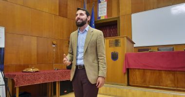 Nepotul Regelui Mihai, la Constanţa. "La şapte ani m-am trezit că trebuie să-l împart pe bunicul meu cu toată lumea" - 2