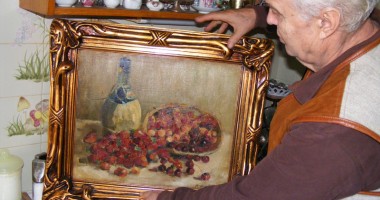 Omul care reface, din resturi, mobilier de artă - 5