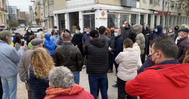 Revoltă în Piaţa Ovidiu. Aplicarea Regulamentului de Acces în Peninsulă ar putea fi amânată - 3