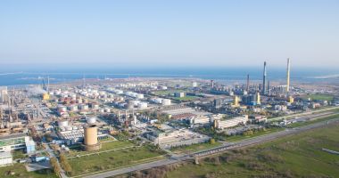 Stire din Economie : Rezultatele Rompetrol Rafinare, în primele trei luni din 2022