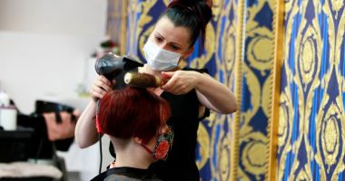 Stire din Social : Saloanele de înfrumusețare, între creșteri de prețuri și amenințarea falimentului
