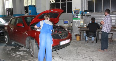 ATENȚIE! Vrei o MAȘINĂ LA MÂNA A DOUA? Cum îți TRAG ȚEAPĂ samsarii - 4