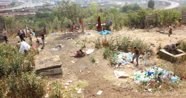 Poliția a evacuat șatra care teroriza zona Far! - 5