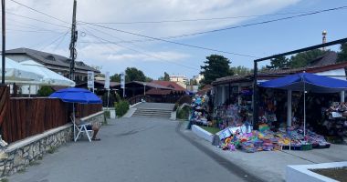 Satul de Vacanță, la limita dintre kitsch și civilizație - 5