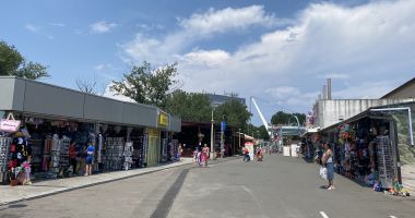 Satul de Vacanță, la limita dintre kitsch și civilizație - 8