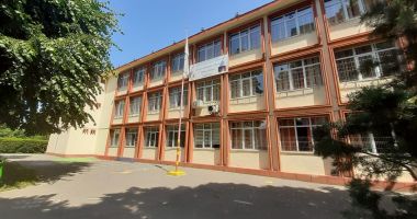 Stire din Cultură-Educație : Învăţământul constănţean, zguduit de un nou scandal! Profesor reclamat pentru hărţuire